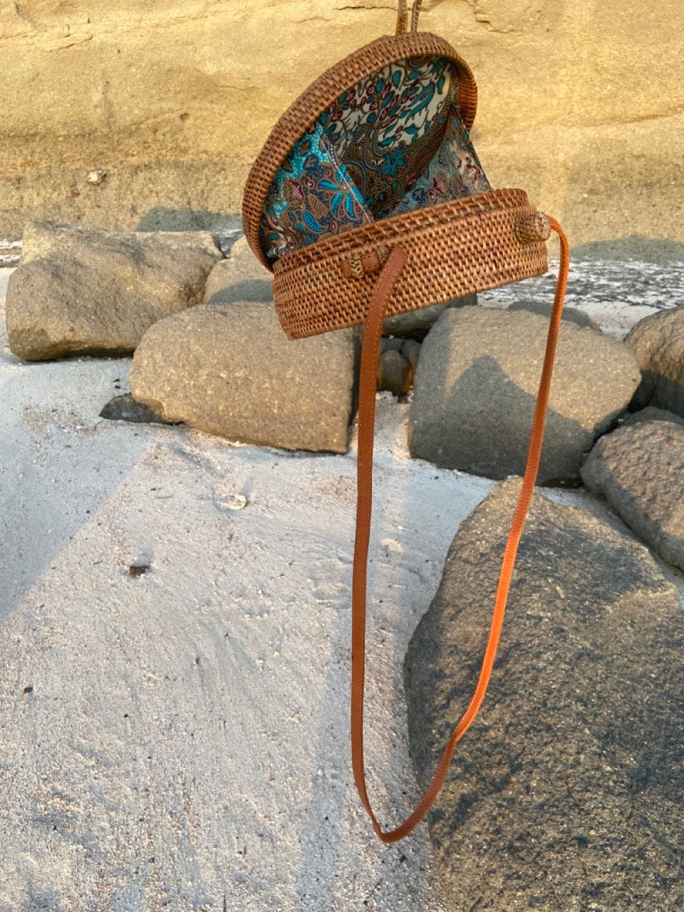 Canggu Brown Rattan Bag Bali -  Tasje voor al je essentials op een festival