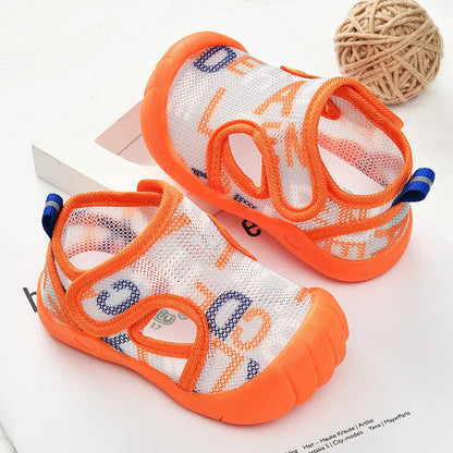 Merk Baby Sandalen Zomer Nieuwe 0-3y Baby Wandelschoen Licht Gril Sandalen Anti Slip Zachte Zool Jongen Schoen Populaire Groothandel Kid Schoenen