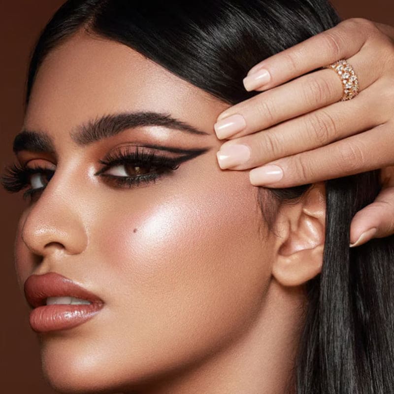 SmokeyLooks™ 3-in-1 oogschaduw, eyeliner & wimpersticker